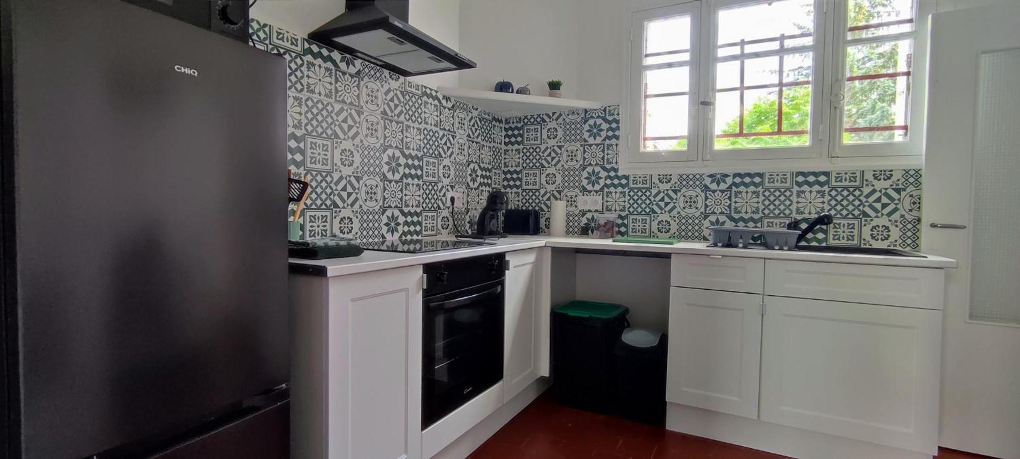בורז'ה Maison Charmante Avec Patio ! מראה חיצוני תמונה