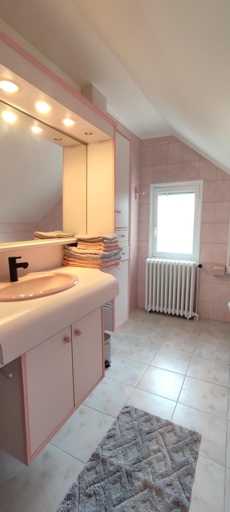 בורז'ה Maison Charmante Avec Patio ! מראה חיצוני תמונה
