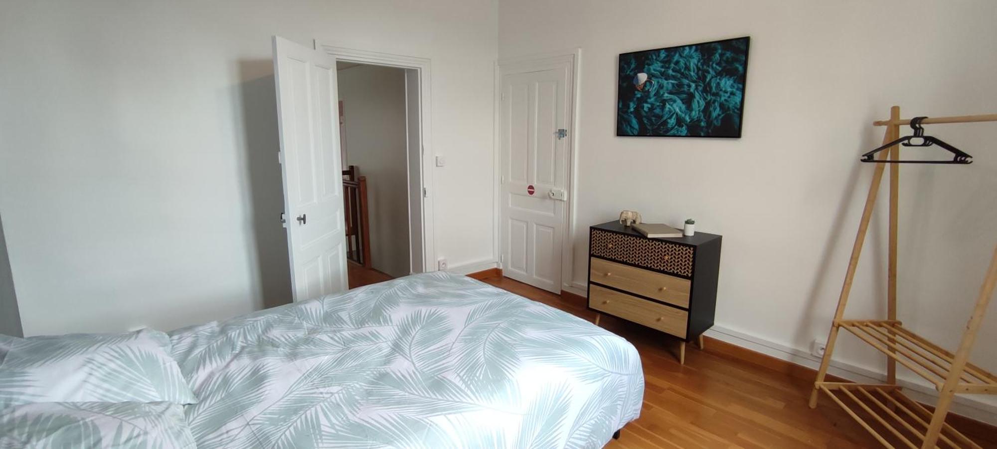בורז'ה Maison Charmante Avec Patio ! מראה חיצוני תמונה