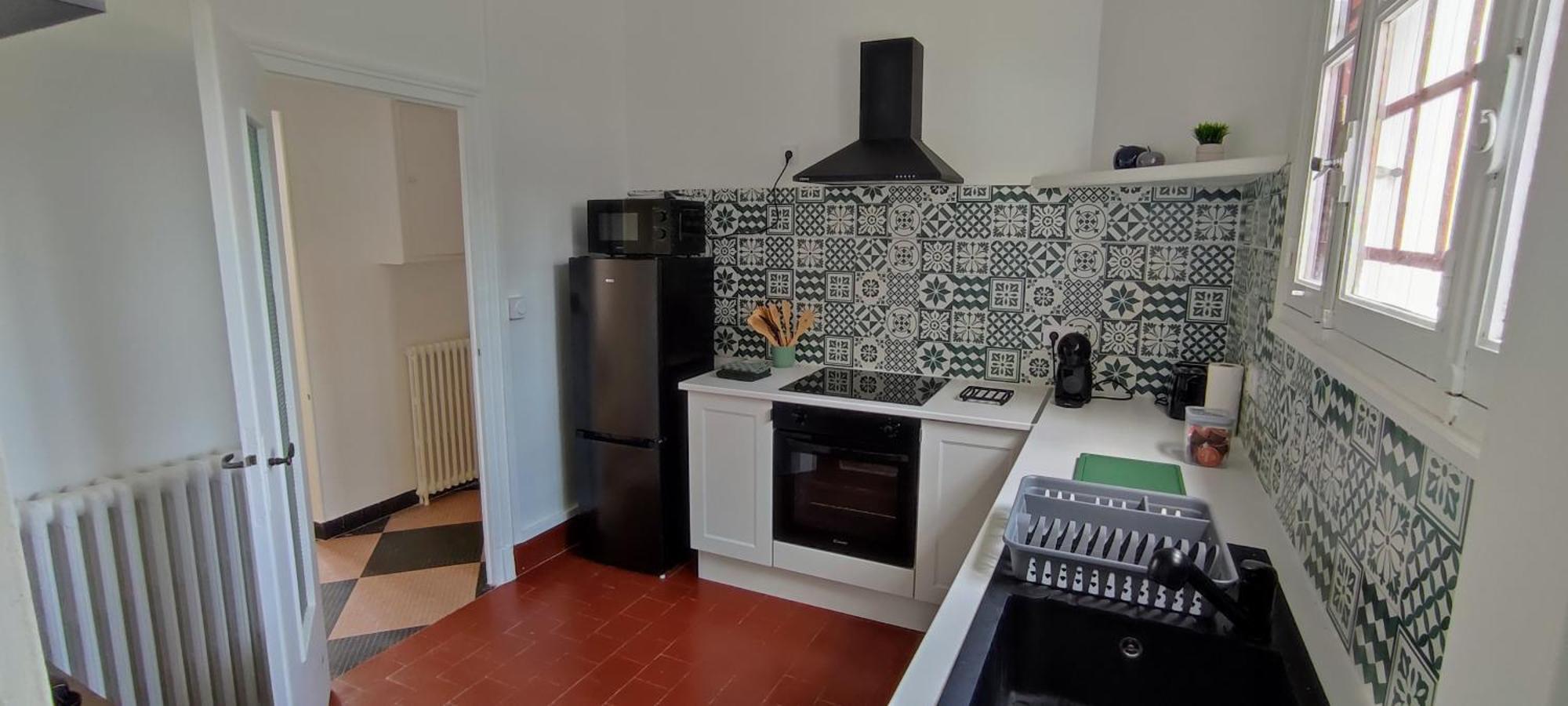 בורז'ה Maison Charmante Avec Patio ! מראה חיצוני תמונה